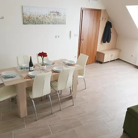 Silver Lodge Apartments Eger Room photo